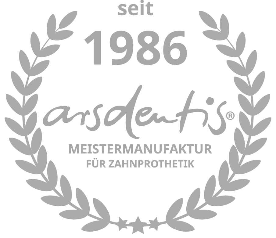 Welche Anforderungen an eine arsdentis-Zahnprothese gibt es bei der Reinigung?